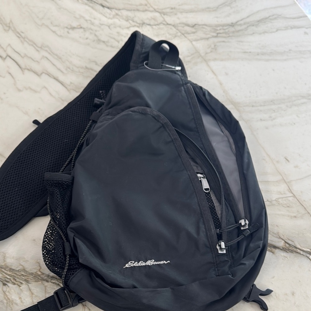 Eddie Bauer Black Belt Bag Sleek and Modern